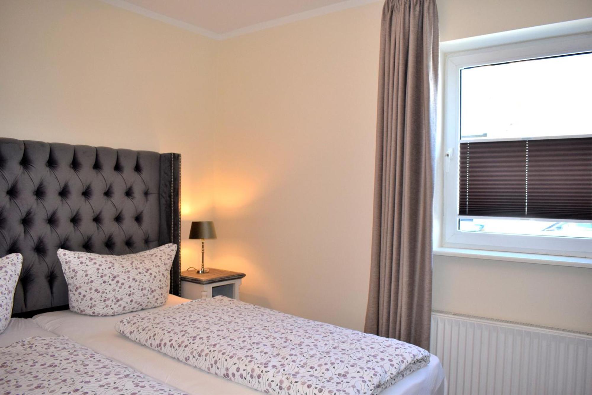 Ocean Way House Apartment ฮัฟฟ์ครูก ภายนอก รูปภาพ